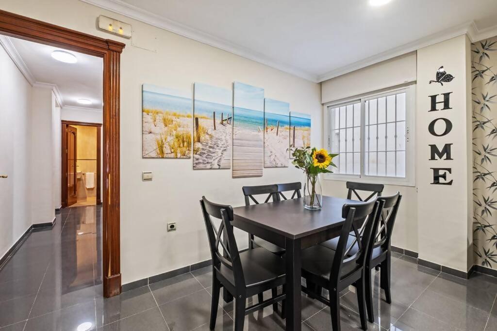 Piso En Atarazanas Apartman Málaga Kültér fotó
