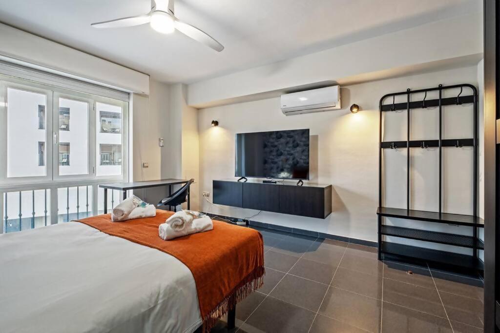 Piso En Atarazanas Apartman Málaga Kültér fotó